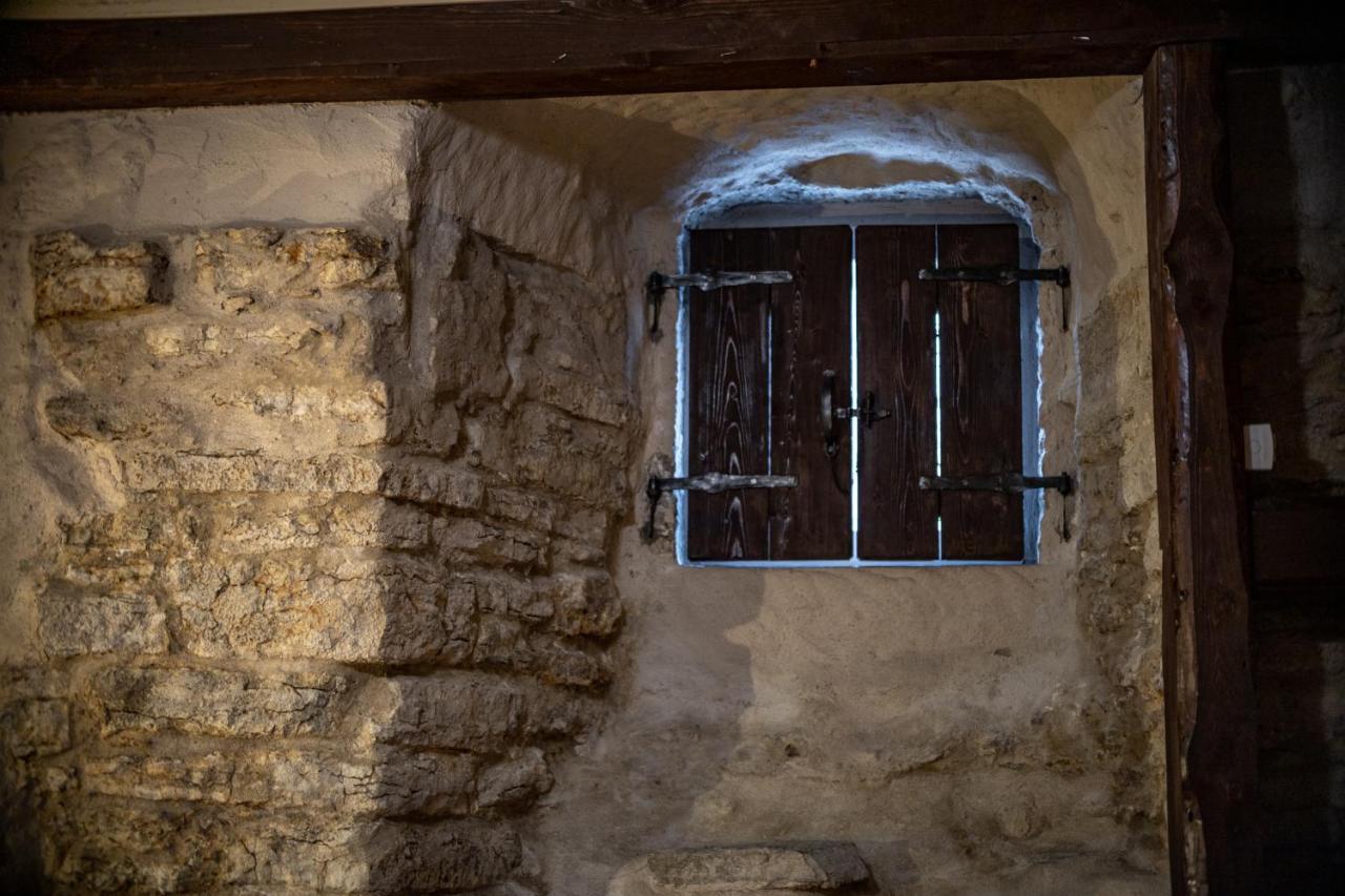 Roofs Of The Old Tallinn Guest House Εξωτερικό φωτογραφία