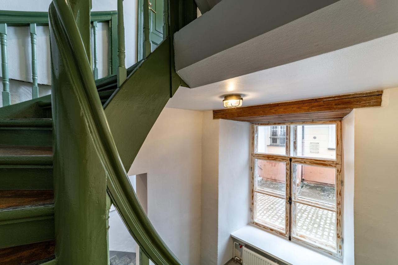 Roofs Of The Old Tallinn Guest House Εξωτερικό φωτογραφία